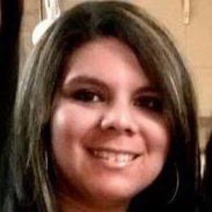 Meet your Posher, Estefania